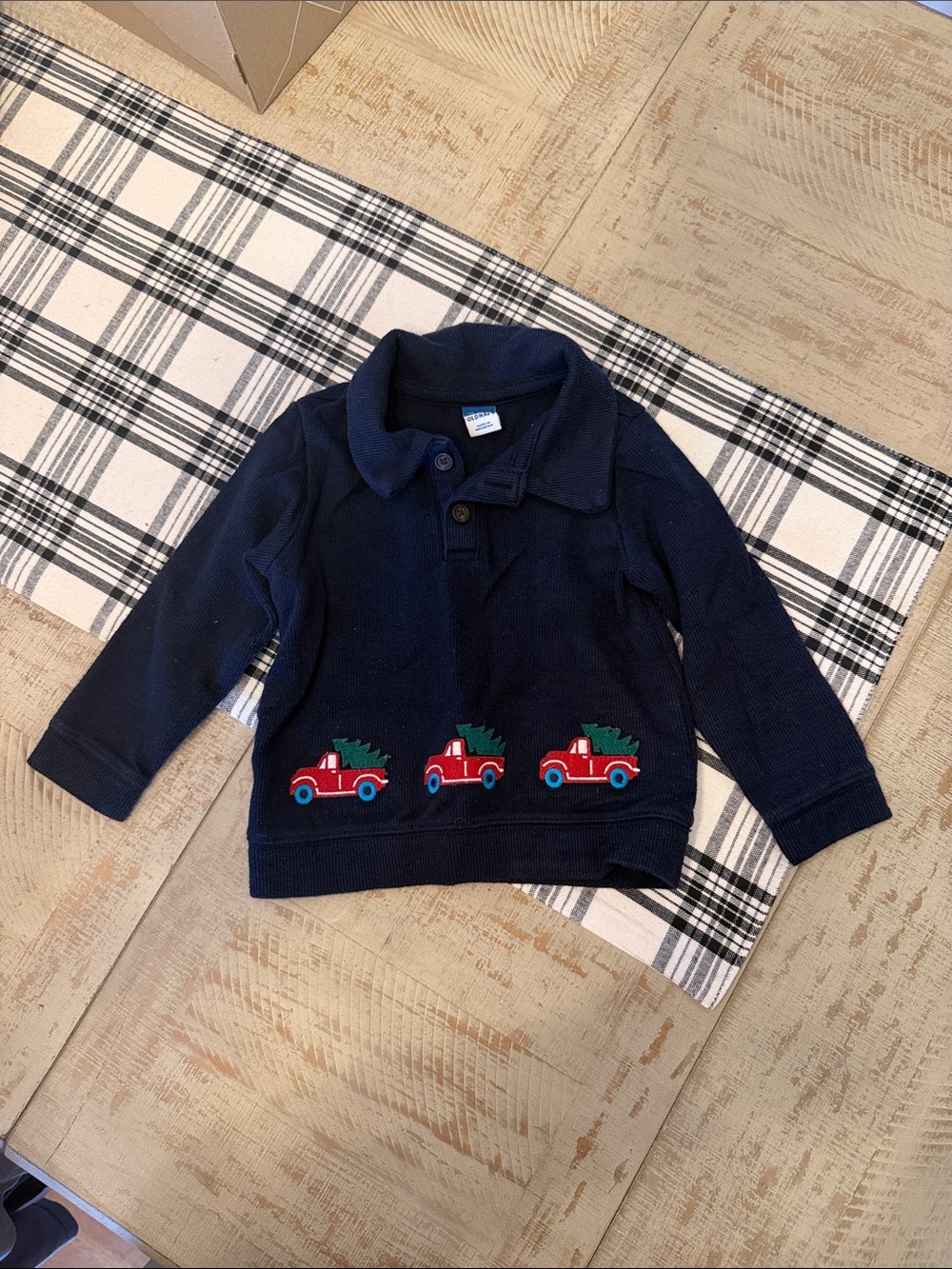 Toddler (12-18 M) Old Navy Pullover with Red Truck Embroidery - Kids